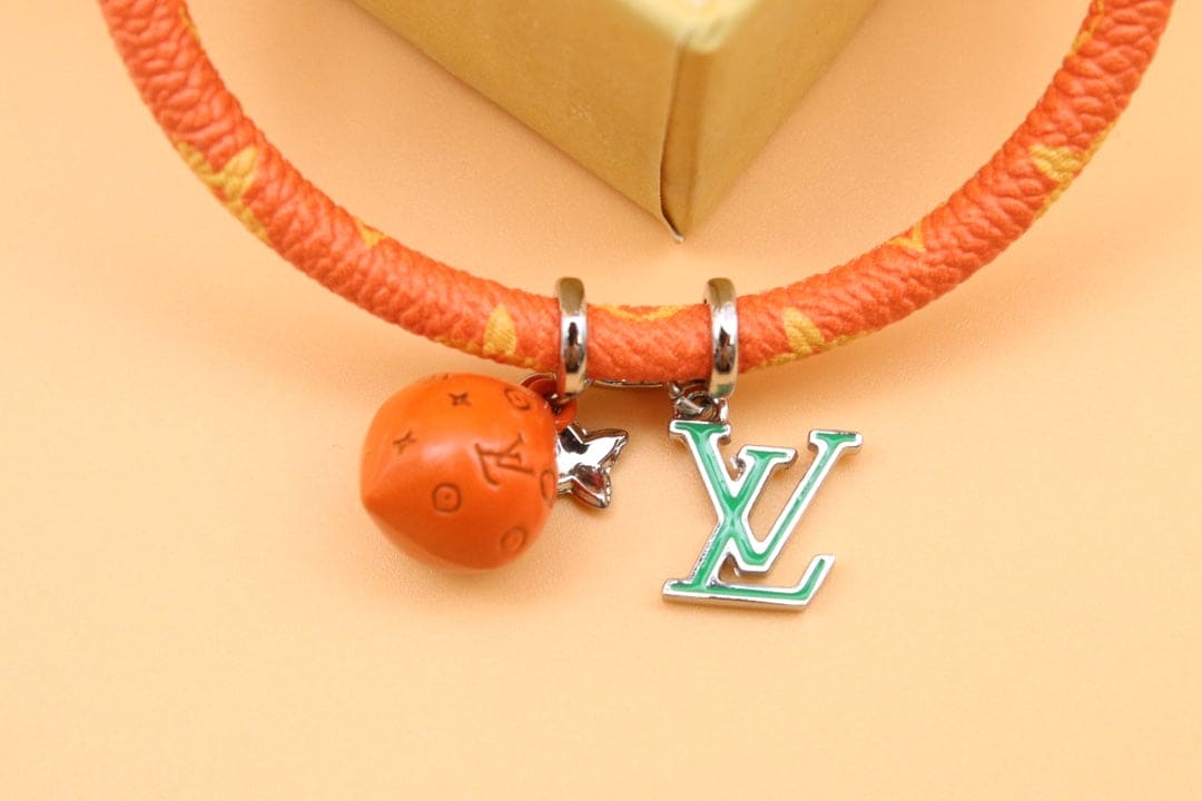 18K Louis Vuitton Hang It Fruits Orange Bracelet