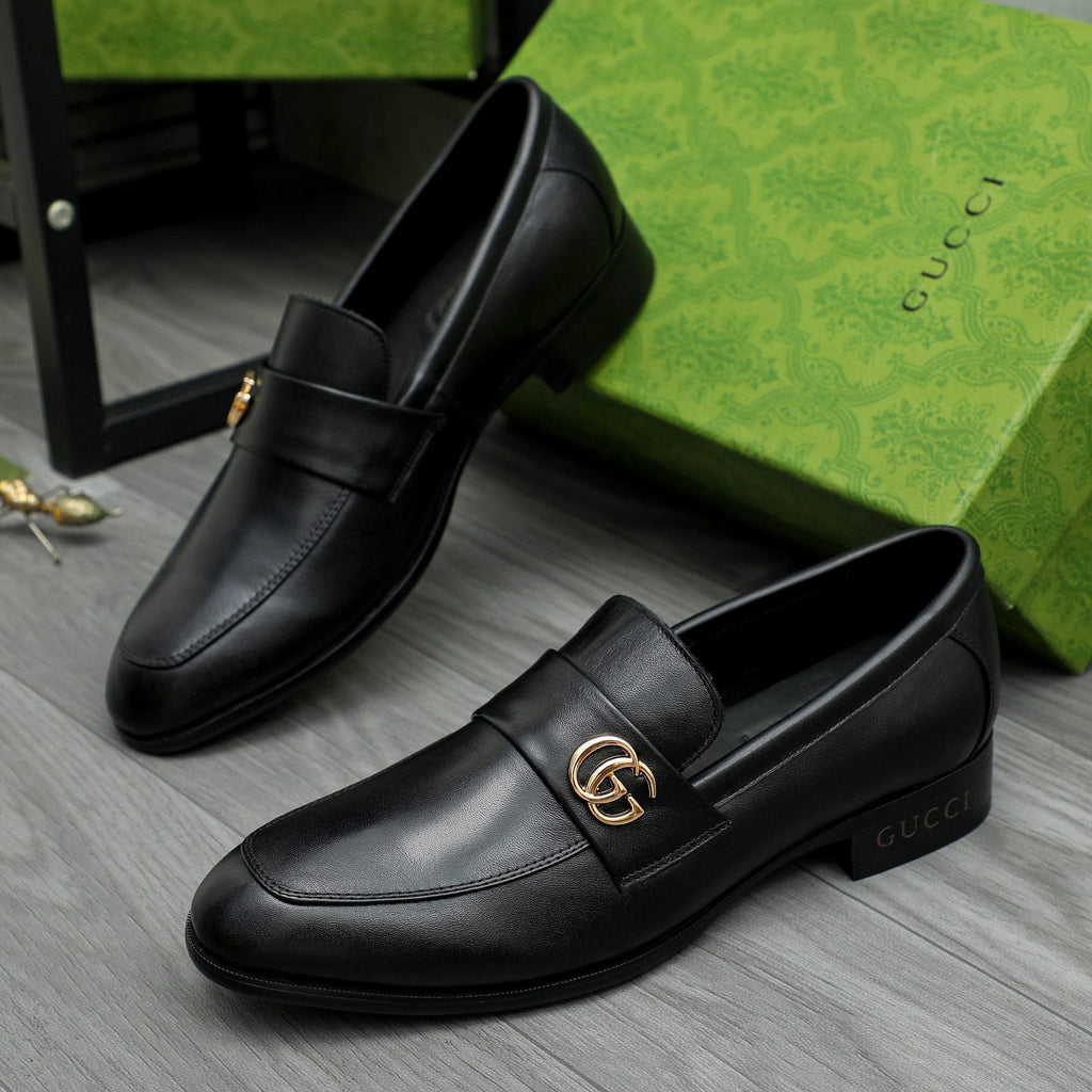 Gucci Black Loafers with Gold-Tone Hardware — front