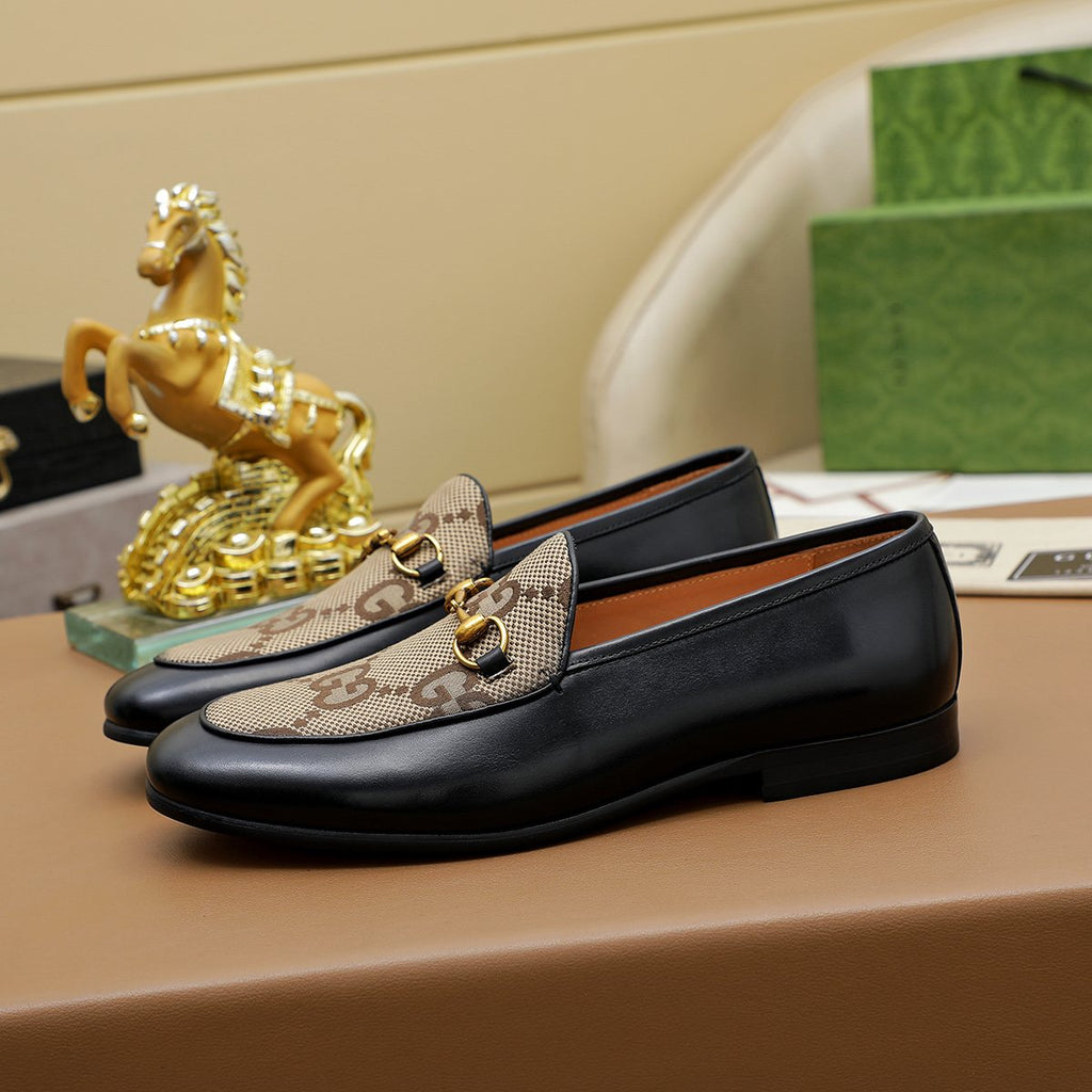 Gucci Patterned Horsebit Loafers — front
