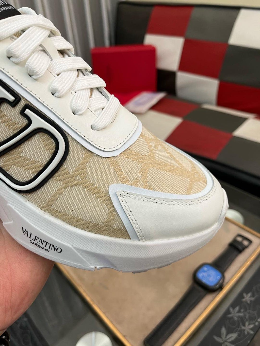 Valentino Cream and Beige V-Motif Sneakers — detail