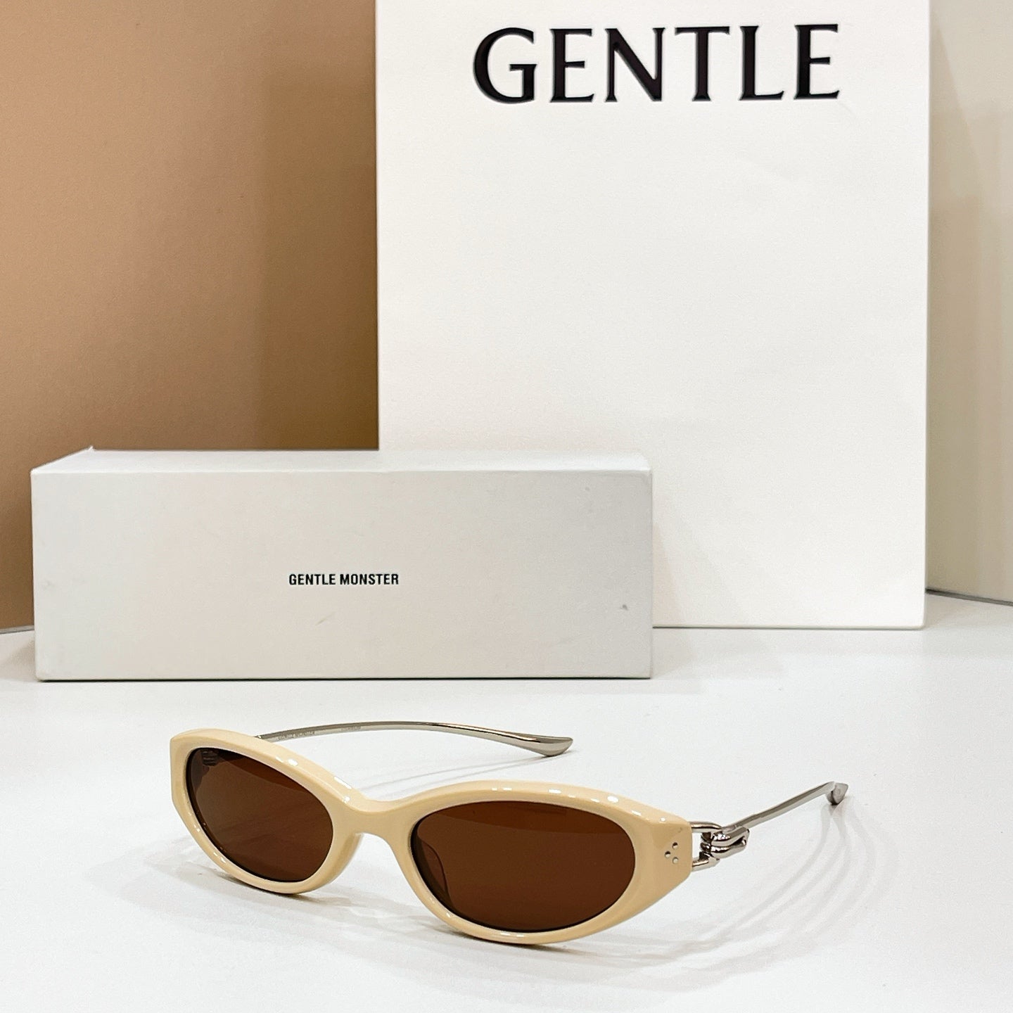 GENTLE MONSTER Sunglasses-CREPE