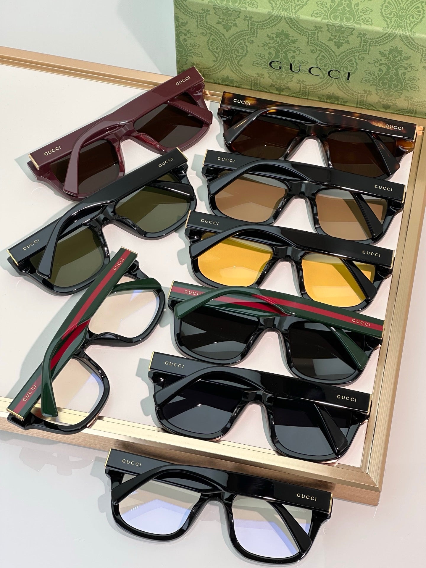 GUCCI Sunglasses-GG1135S