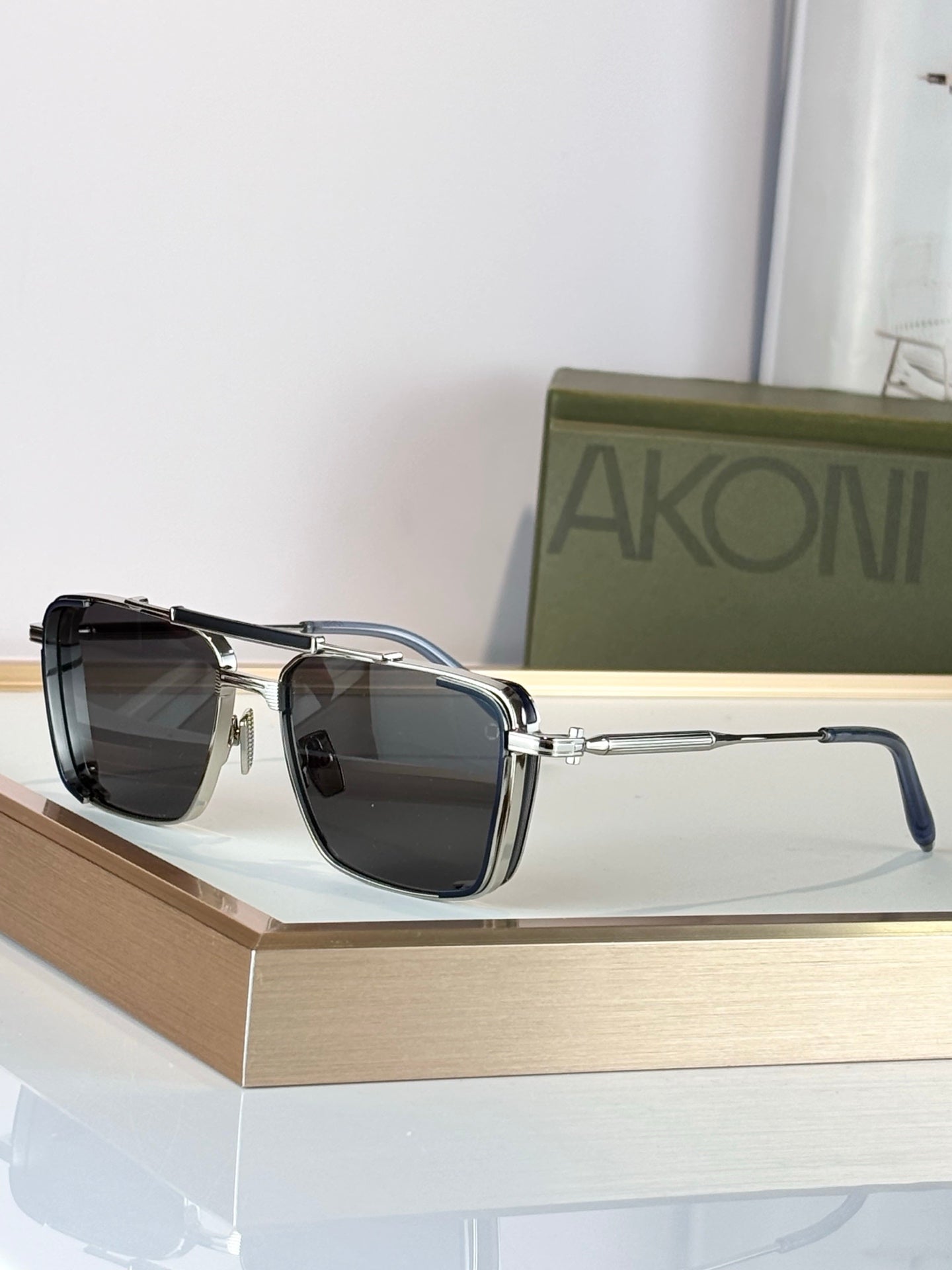 AKONI Sunglasses-HERA AKS-203E