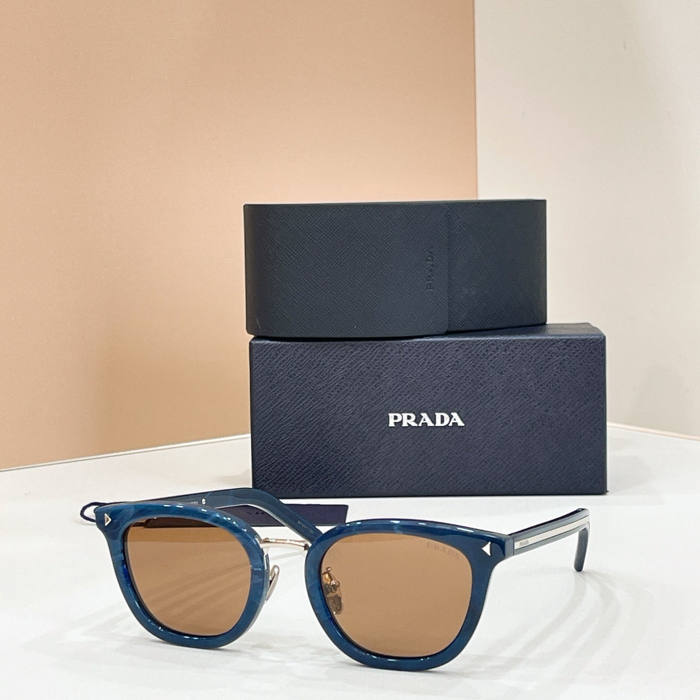 PRADA Sunglasses OPR C01SD