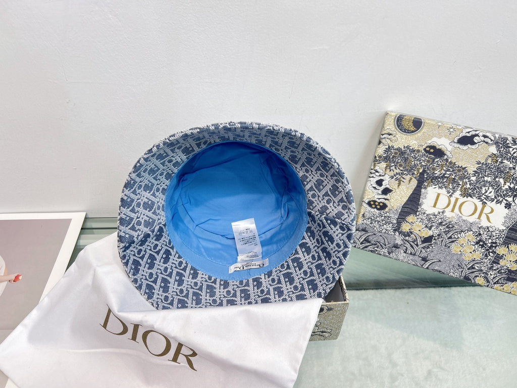DIOR Oblique Bucket Hat