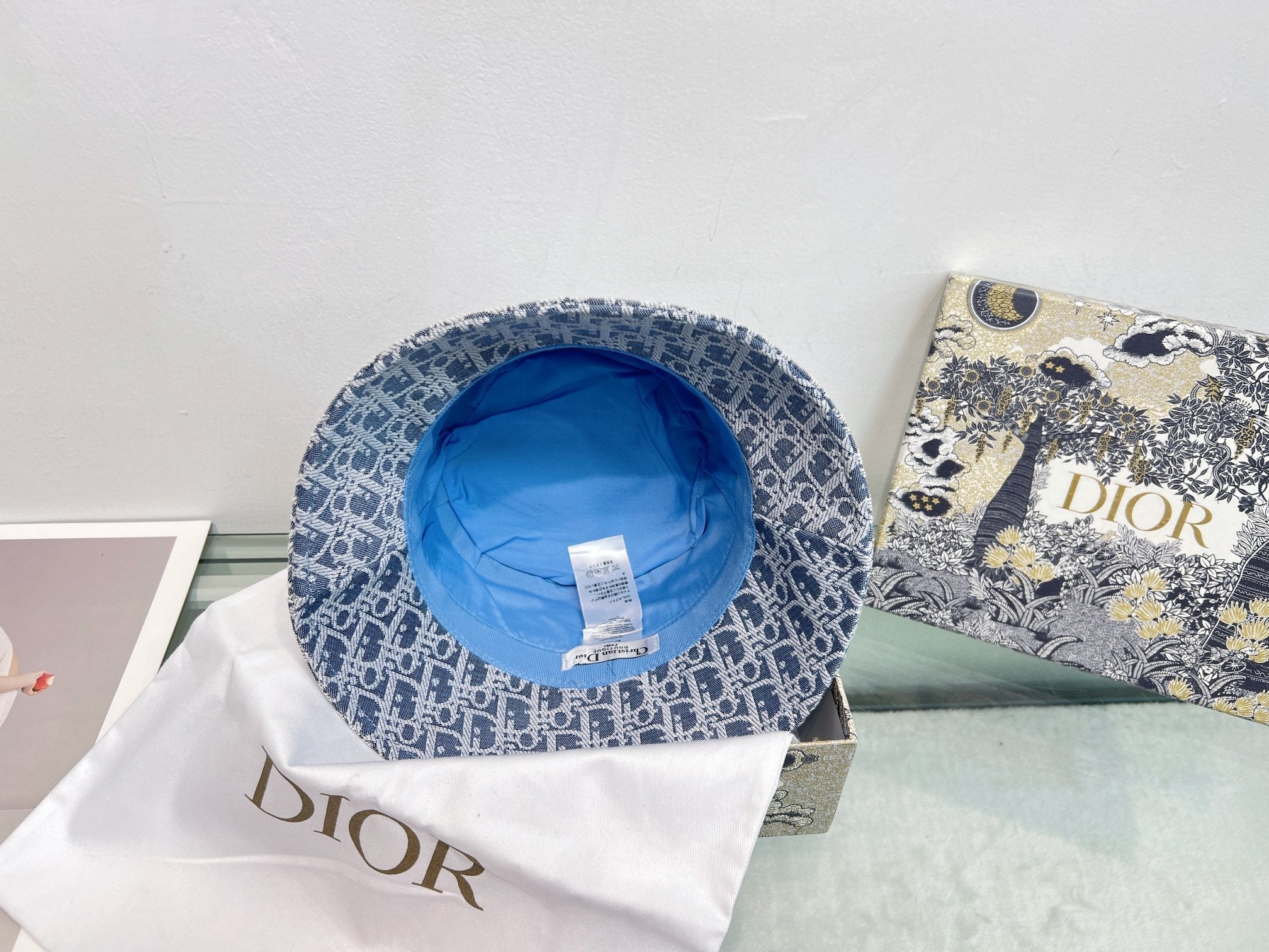 DIOR Oblique Bucket Hat