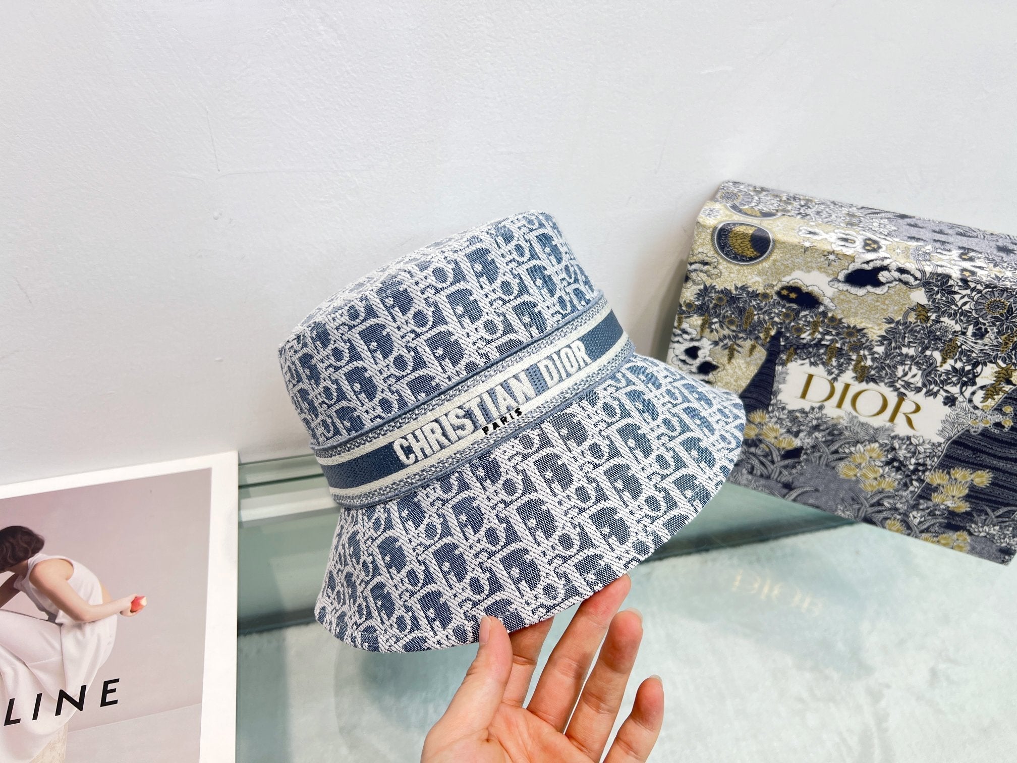DIOR Oblique Bucket Hat