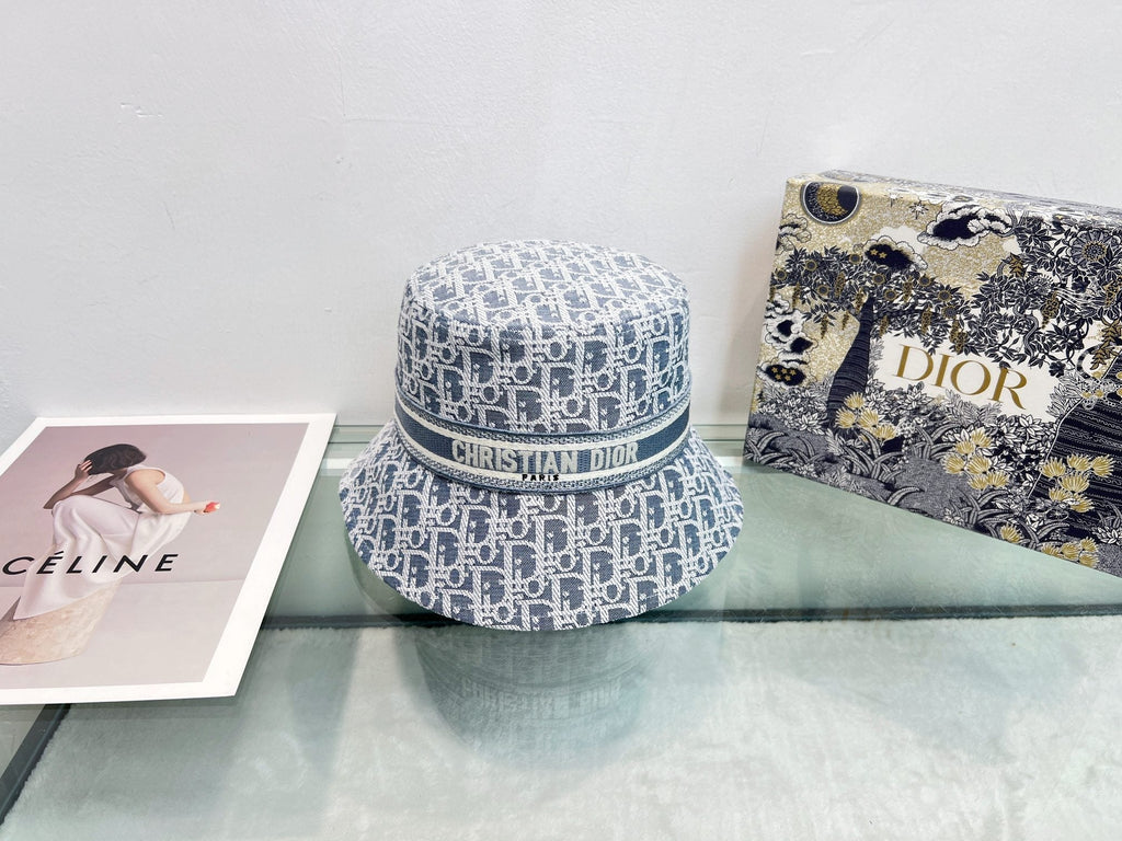 DIOR Oblique Bucket Hat